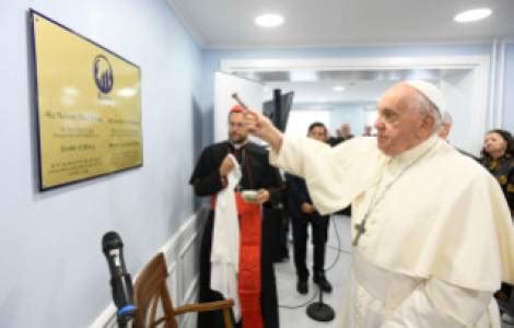 Asia Mongolia Papa Francesco Inaugura La Casa Della Misericordia