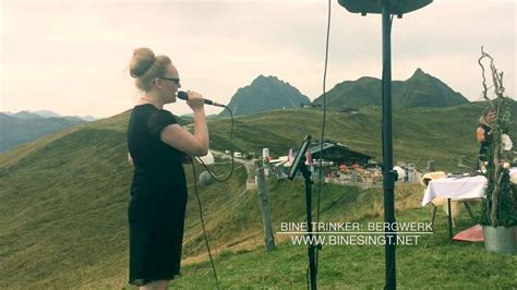 Bergwerk S Ngerin Bine Trinker Aus M Nchen Singt Lied Zur Hochzeit