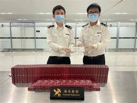 杭州海关查获旅客违规携带进境的注射用玻尿酸针100支 行李 旅检 进口