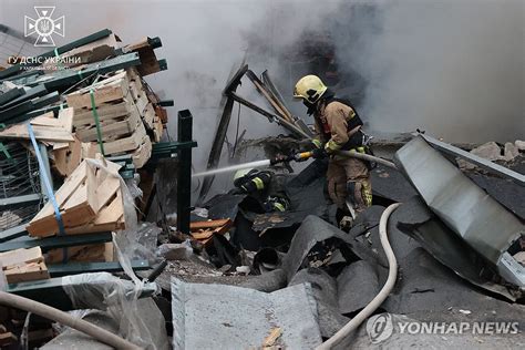 러 우크라 전역 미사일 폭격개전 이후 최대 규모종합3보 한국경제