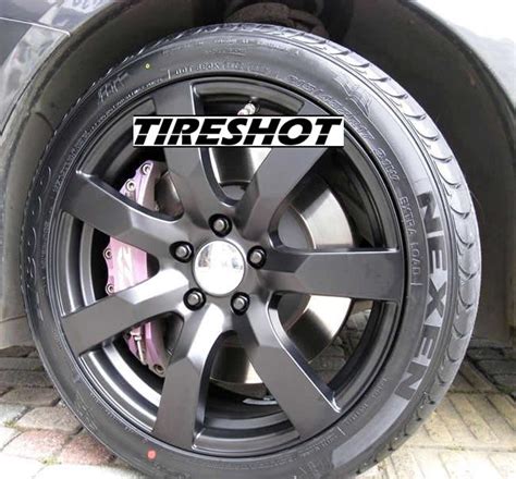 Nexen N8000 235/35R19 91Y XL Ultra High Performance - TireShot
