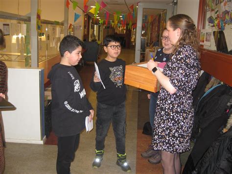 Opening Bibliotheek Op School Basisschool De Regenboog