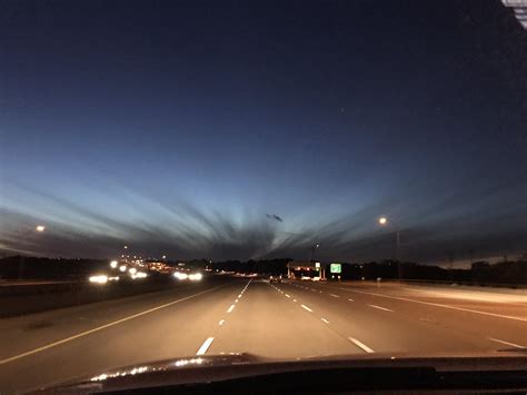 These clouds look like a meteor impacted : r/mildlyinteresting