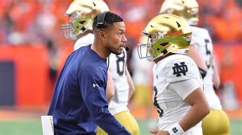 Notre Dame Football Preview Vs No 5 Clemson Everything You Need To Know