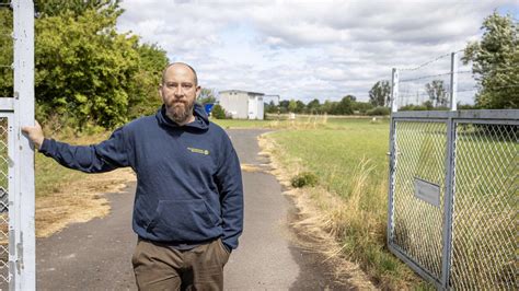 Weg für THW Neubau geebnet Fritzlarer Ortsgruppe soll neuen Stützpunkt