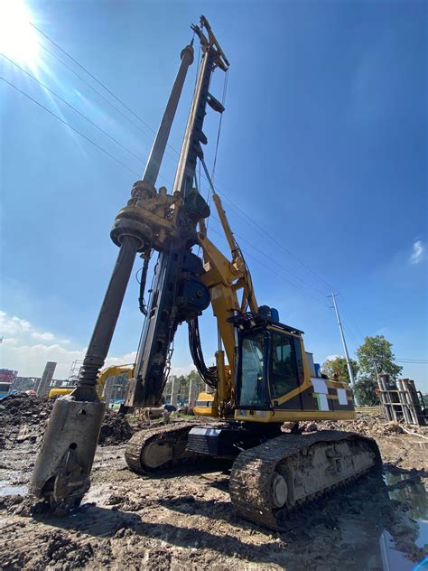 Bauer BG 18H Rotary Piling Rig Omnia Machinery