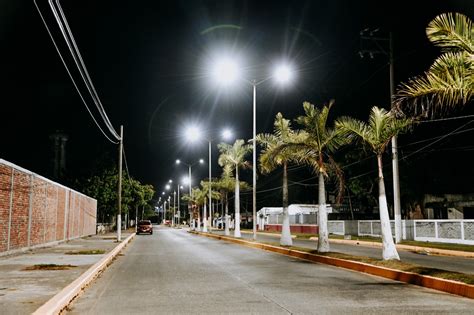 Inicia la instalación de 6 355 luminarias LED del nuevo alumbrado