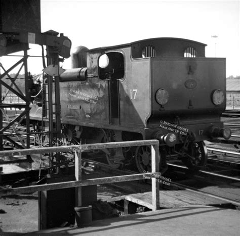 VIEW O2 Class- W17 SEAVIEW Ryde