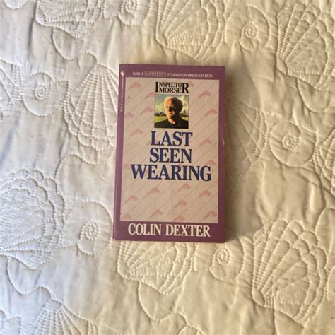 Last Seen Wearing By Colin Dexter Paperback Pangobooks