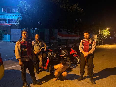 Bawa Sajam Dan Hendak Serang Kelompok Lain Anggota Gengster Di Bogor