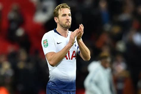 Tottenham Star Harry Kane Shares Pictures From Super Bowl