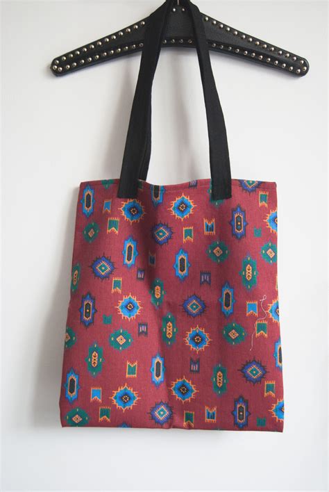 retro tote bags 10