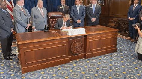 Governor Kemp Signs 2022 State Budget Includes 250 Tax Refunds