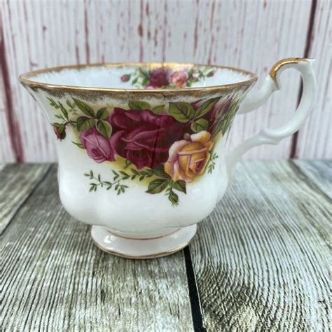 Royal Albert Old Country Roses Tea Cup Replacing Discontinued China