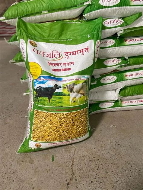 Pellets Patanjali Silver Ration Cattle Feed Packaging Type HDPE Bag