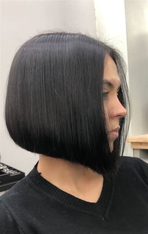 Pin By Bob2bob On Inverted Bob Bob Hairstyles Hair Styles Inverted Bob