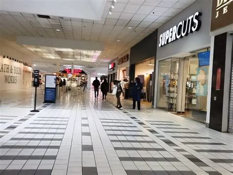 List Of 16 Top Rated Shopping Outlets And Malls In NH