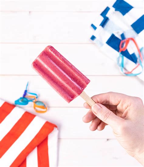 Creamy Raspberry Popsicle