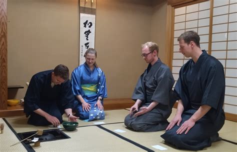 Wear A Kimono And Learn Authentic Tea Ceremony Near Osaka Castle