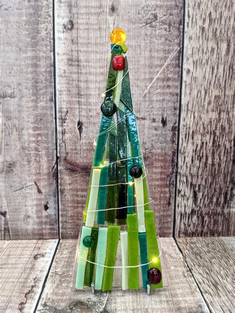 Green Fused Glass Christmas Tree With Stand And Lights Sparkly Place Fused Glass