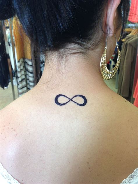 Simple Wrist Infinity Henna Tattoos