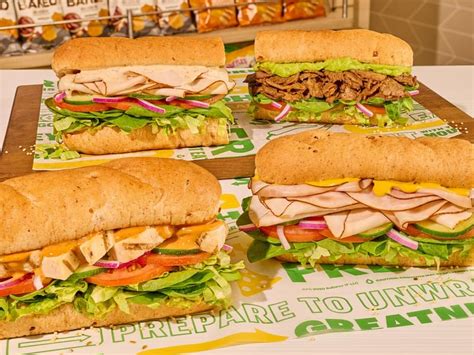 Subway Nutrition Facts & Calories