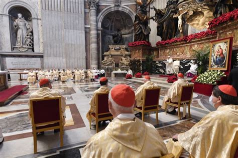 Papa Francesco Celebra La Santa Messa Nella Solennit Dell Epifania