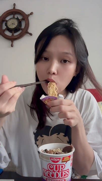 Cup Noodles For A Lazy Day At Home Youtube