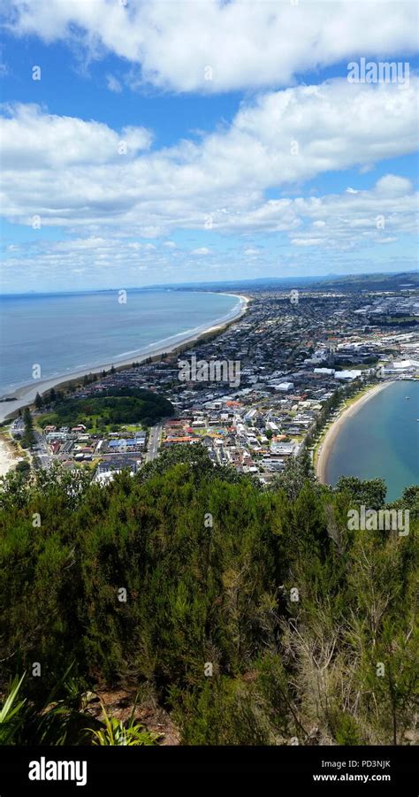 Mount Maunganui - Tauranga Stock Photo - Alamy