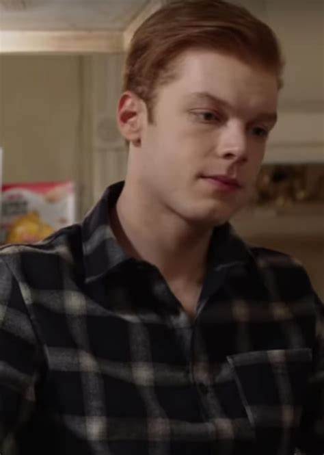 Shameless Season 10 Episode 12 Review Gallavich Tv Fanatic