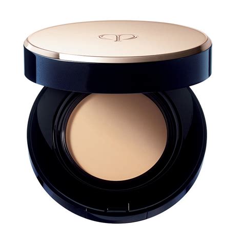 CLÉ DE PEAU BEAUTÉ Гибридный тональный крем с эффектом пудры купить по ...