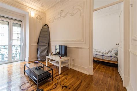 Stunning 9m2 Room In Central Lisbon Apartment Room For Rent Lisbon