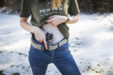 Concealing Your Gunand Intentions [ccw Guide] Pew Pew Tactical