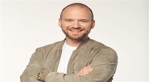 Sean Evans Net Worth - Height, Age, Wife, Biography, Family & More