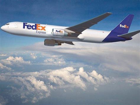 FedEx Plane Logo - LogoDix