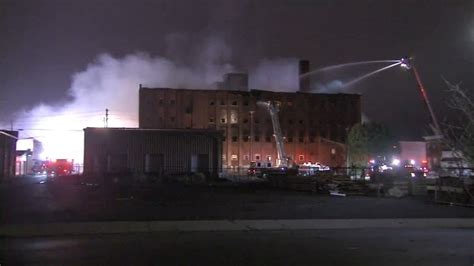 Multi Alarm Fire At Allentown Warehouse Firefighter Injured 6abc Philadelphia