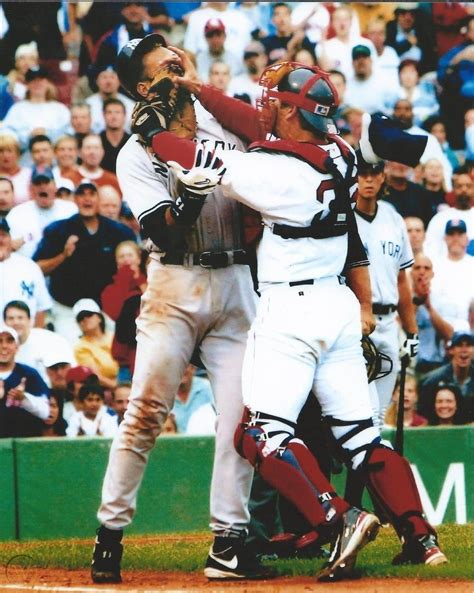 JASON VARITEK & ALEX RODRIGUEZ FIGHT- 16"x20" PHOTO- RED SOX- FENWAY ...