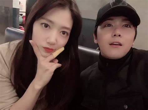 Idol Pairs Who Claim To Be Just Friends Of The Opposite Sex Koreaboo