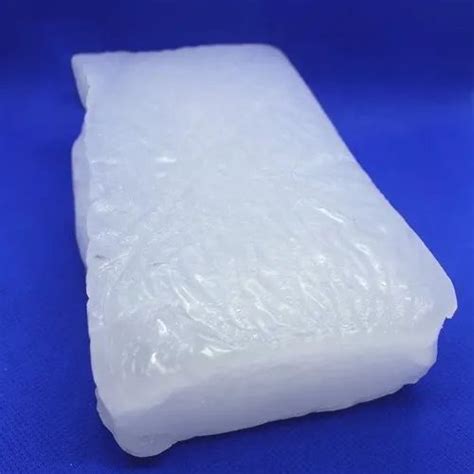 White Plastic Auxiliary Agents Fully Refined Paraffin Wax For Coating