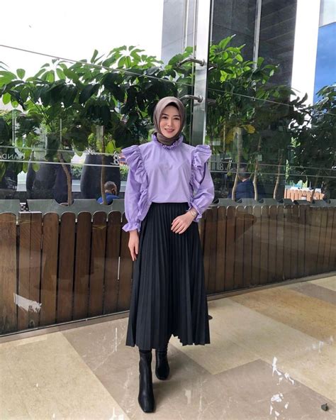 Daily Outfit Dengan Rok Ala Ayana Moon Korean Hijab