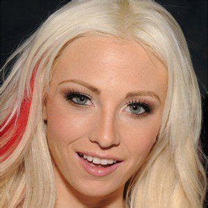 Rikki Six - Age, Family, Bio | Famous Birthdays