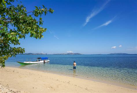 fishing-boat-for-labuan-bajo-tour - Discover Your Indonesia