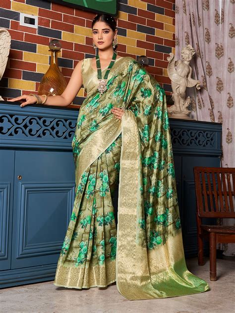 Festive Traditional Green Color Jacquard Fabric Saree 1953527