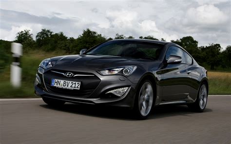 Genesis Coupe Wallpaper