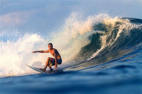 Ini 5 Spot Surfing Terbaik Yang Harus Kamu Coba Di Lombok BukaReview