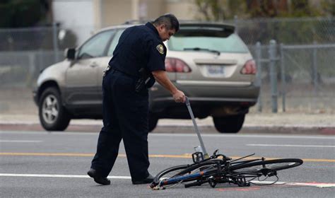 Bicyclist Killed In East Long Beach Crash At Major Intersection • Long