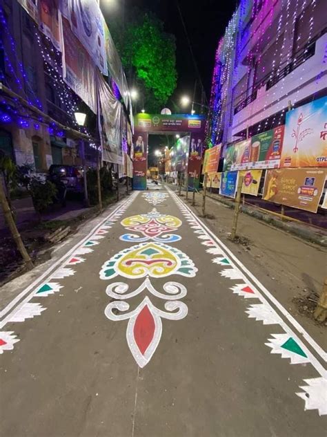 Durga Puja 2022: North Kolkata streets decorated with stunning Alpona ...