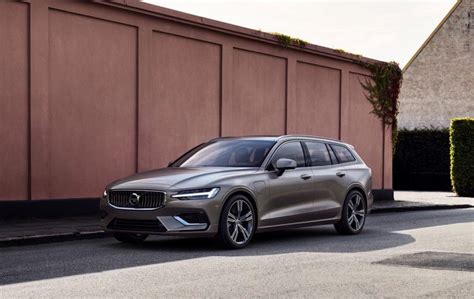 Volvo V60 Cross Country Confirmed SlashGear