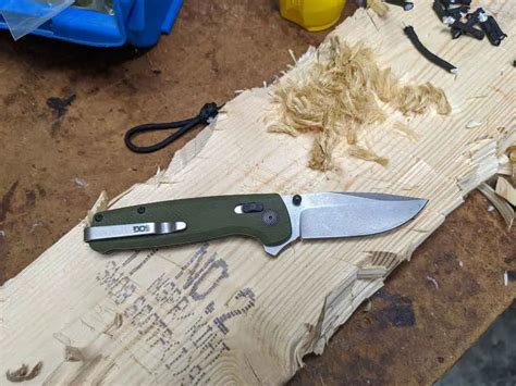 SOG Terminus XR Pocketknife Review