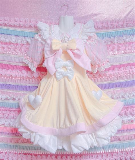 Pin By The Big One On Lalas Dreamhouse Kawaii Clothes Cute Dresses